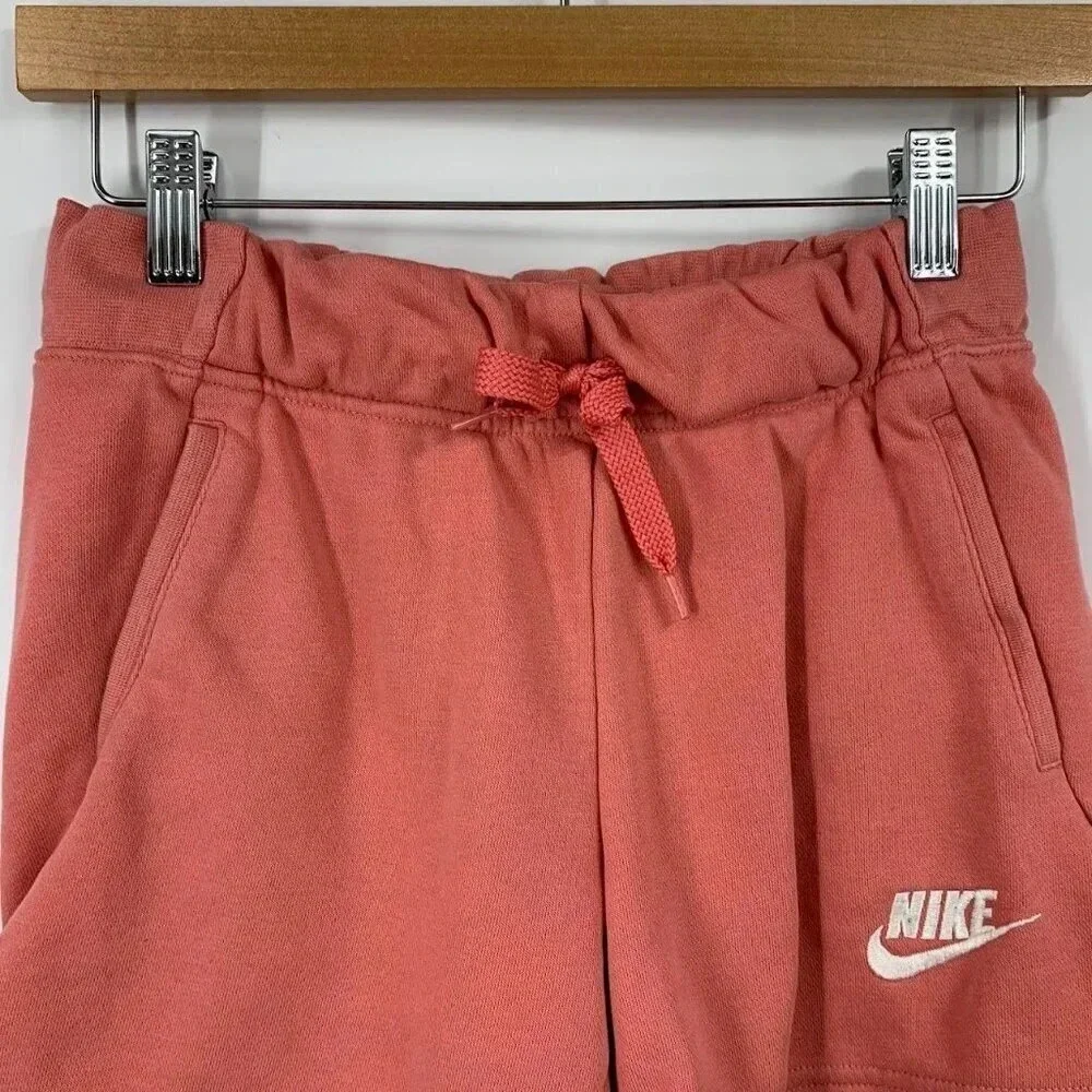 Nike Sportswear Girls Club Big Kids French Terry Shorts‎ Size M